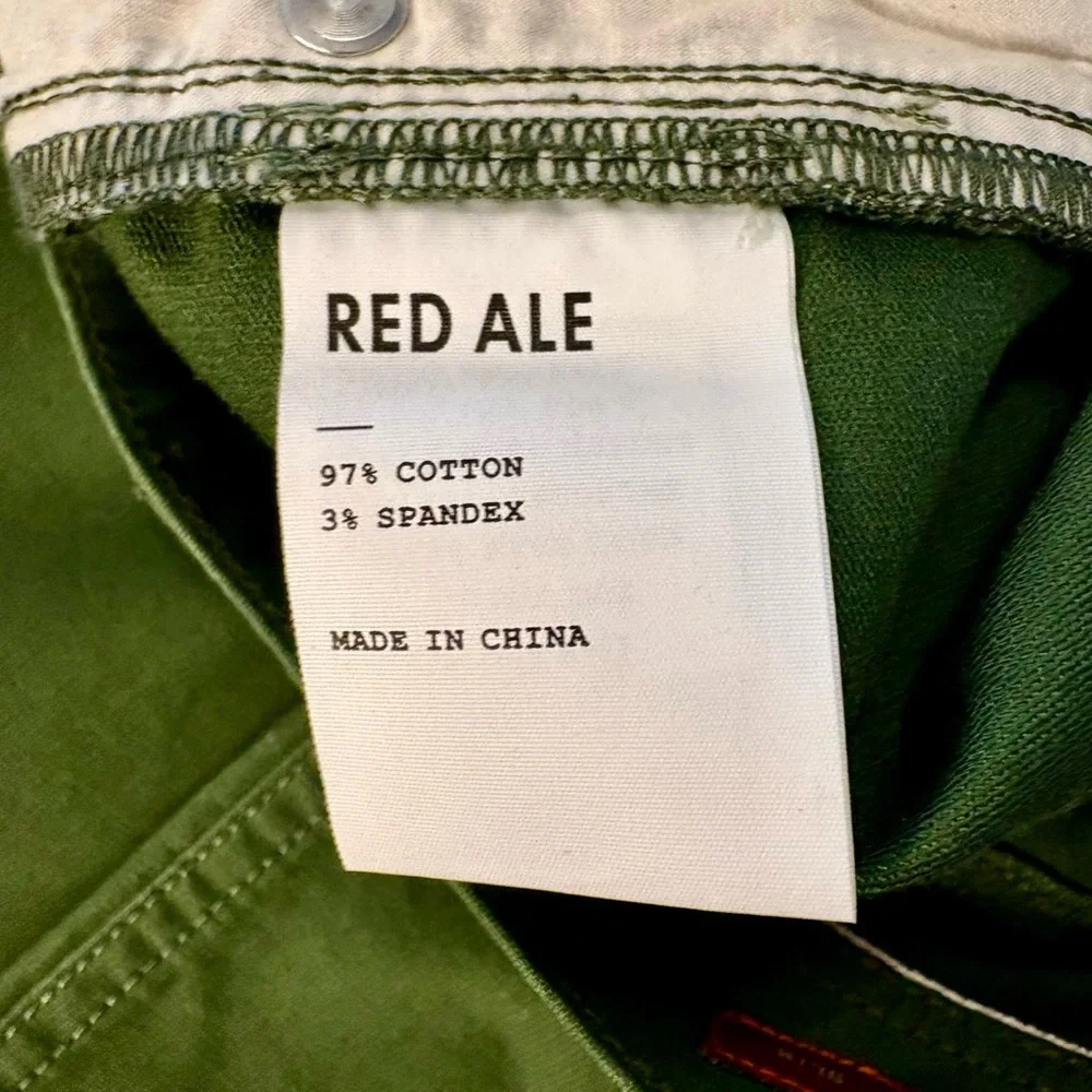 Men's Slim Fit Pants in Green - Picture 4 of 4